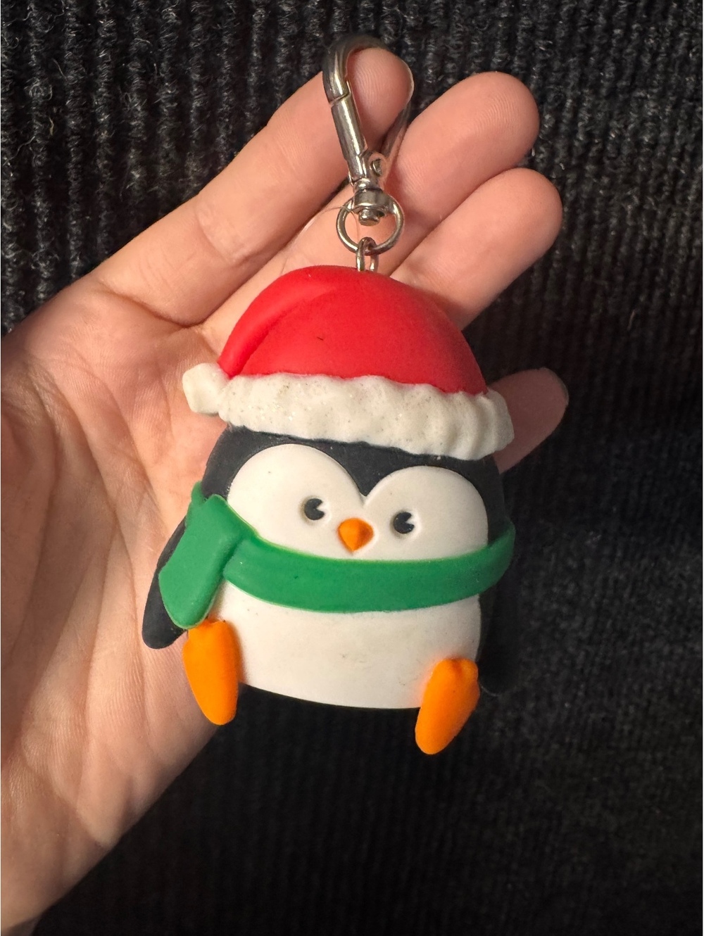 Bath & Body Works Holiday Penguin PocketBac Holder with Santa Hat and Scarf